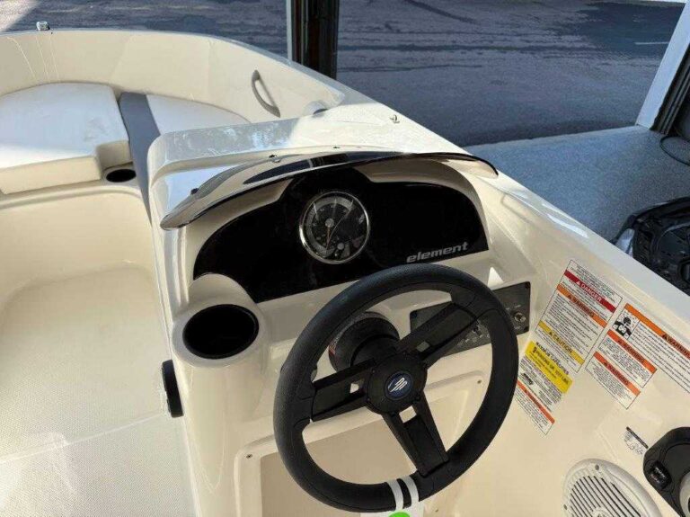 2026 Bayliner E18LE US-BLBX1307H526 [photo 13]